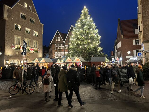 Het sprookjesachtige M\u00fcnster heeft de leukste kerstmarkt van Duitsland