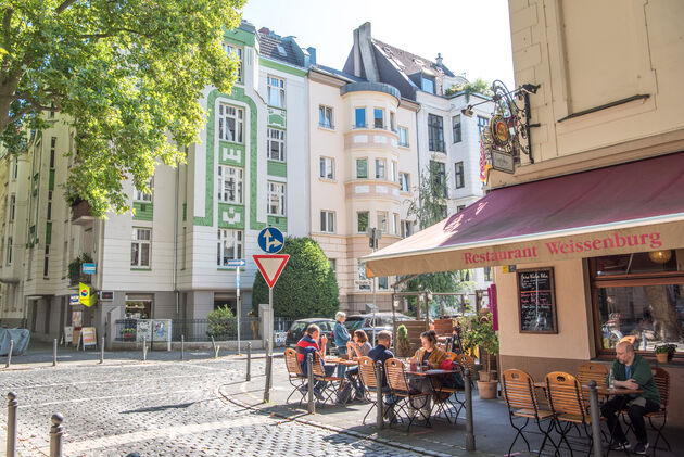 Gezellige terrasjes en mooie huizen in het Agnesviertel