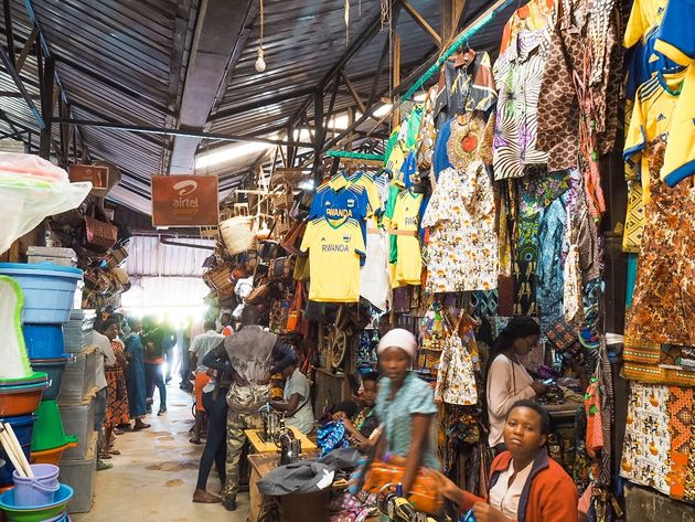 kigali-kimironko-kledingmarkt.jpeg
