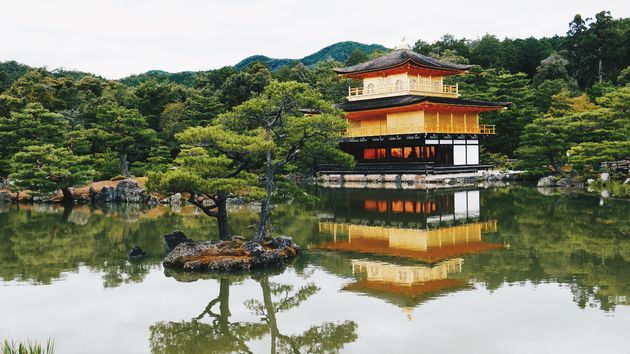 Het gouden paviljoen Kinkaku-Ji is d\u00e9 must see van Kyoto