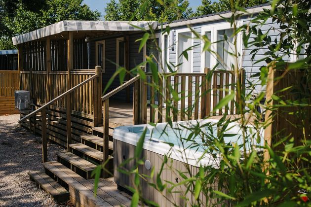 Glamping op La Plage d\u2019Argens