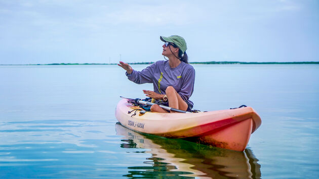 <i>Om de mangrove te bereiken moet je eerst Lac Bai over peddelen</i>