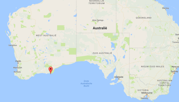 Lake Hillier ligt aan de zuidkust van West-Australi\u00eb