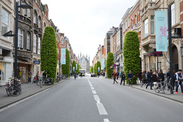 De Bondgenotenlaan is de verbinding tussen Centraal station en de Grote Markt