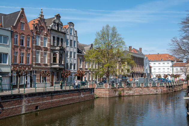 Aan de Vismarkt vind je de mooiste huizen met trapgevels