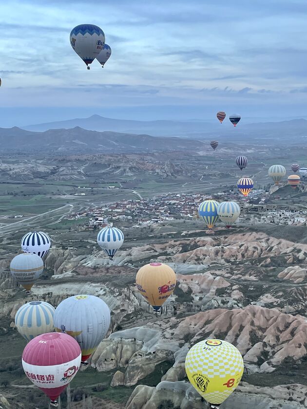 <em>De zon zien opkomen vanuit een luchtballon: wat een ervaring!<\/em>