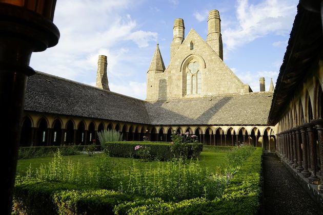 Mont_Saint_Michel_abdij_tuin