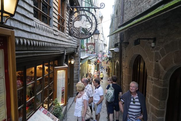 Mont_Saint_Michel_straatjes