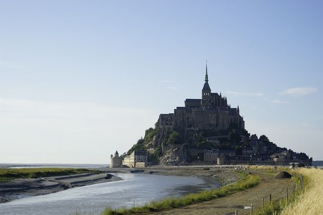 Mont Saint-Michel tegen de avond is prachtig