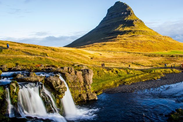 mount-kirkjufell-roadtrip-ijsland.jpeg