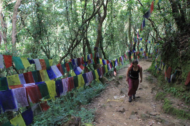 Wandel langs de Nepalese vlaggetjes