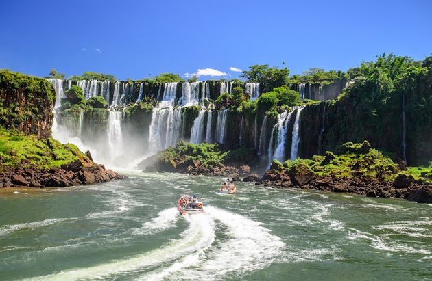 De beroemde watervallen in Nationaal Park Igua\u00e7u