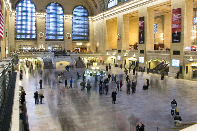Grand Central Terminal is tijdens `holiday season` een van de places to be voor kerstcadeaus