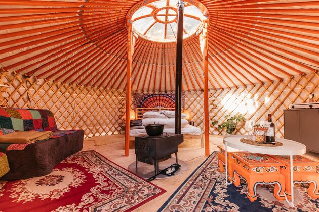 <em>Deze yurt is op Nomadsland your `home away from home`<\/em>