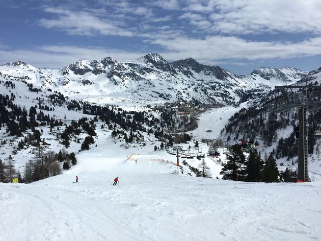 Een voordeel van laat in het seizoen op wintersport: het is lekker rustig!