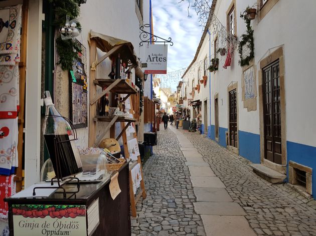 De gezellige straatjes van Obidos