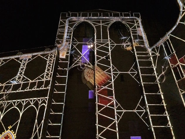 Palais des Papes - Les Luminessences d`Avignon 1