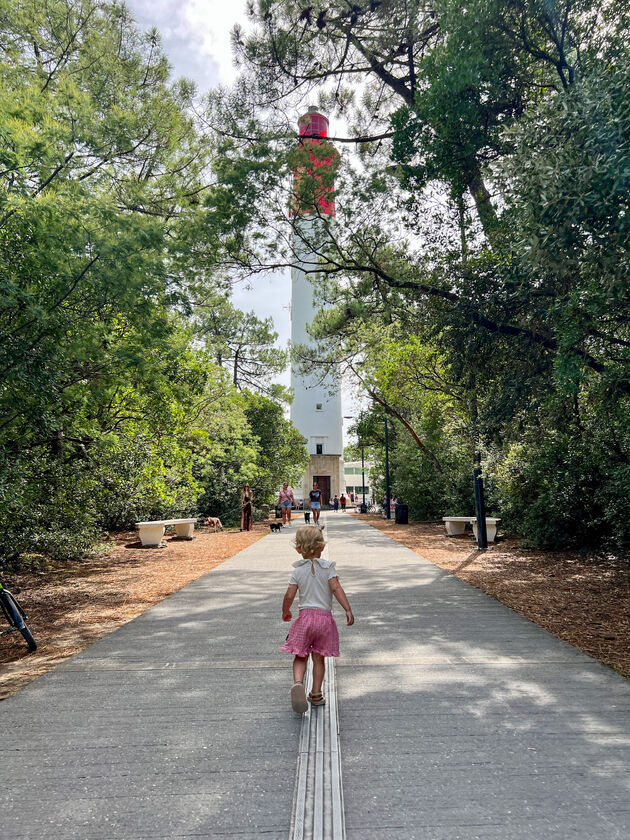 Must-see in Cap Ferret is de iconische rood-witte vuurtoren