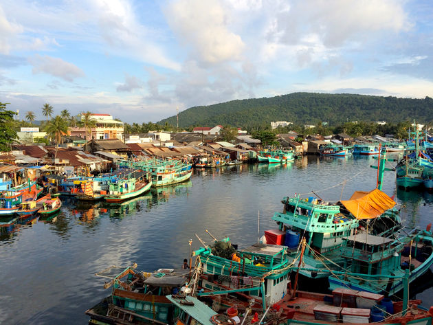 Een typisch vissersdorpje op Phu Quoc\u00a9 fluebber - Adobe Stock 