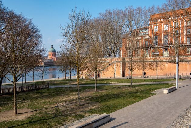 Wandel naar Port de la Daurade voor het mooiste uitzicht in Toulouse