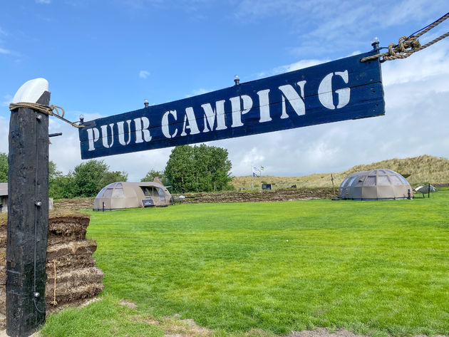 We gaan logeren in de splinternieuwe duintenten van Puur Terschelling