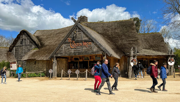 Geen fastfood restaurants op Puy du Fou