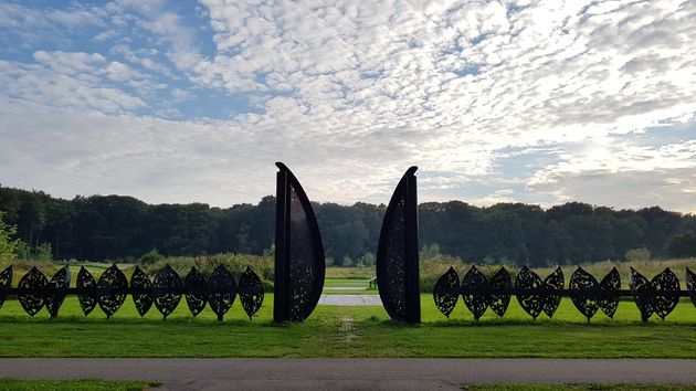 Entree naar het Rijsterbos bij Rijs in het Friese Gaasterland