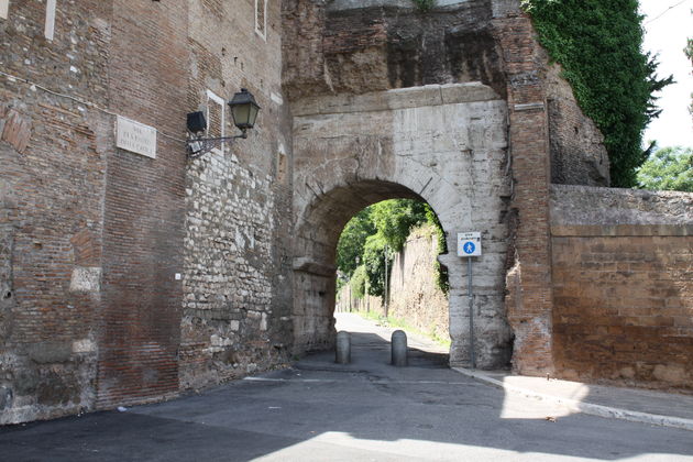 Delen oude Romeinse muur.