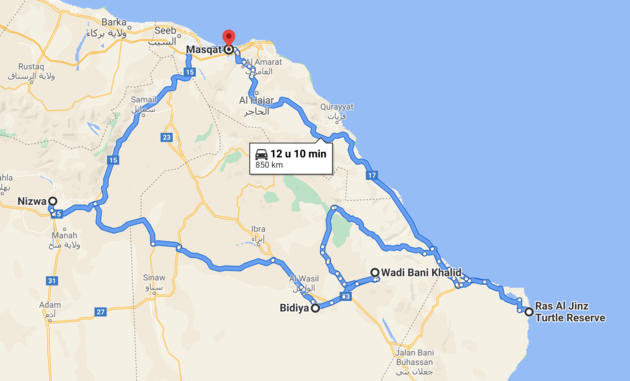De beste route voor een rondreis door Oman. Neem in Muscat het vliegtuig om naar Musandam te gaan.