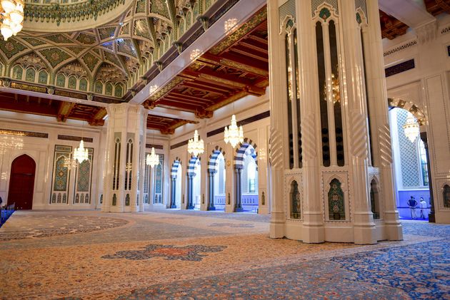 In de Sultan Qaboos Grand Mosque ligt het tweede grootste tapijt ter wereld