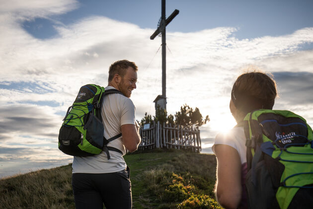 In de Salzburger Sportwelt kun je veel mooie wandelingen maken\u00a9 Michael Groessinger