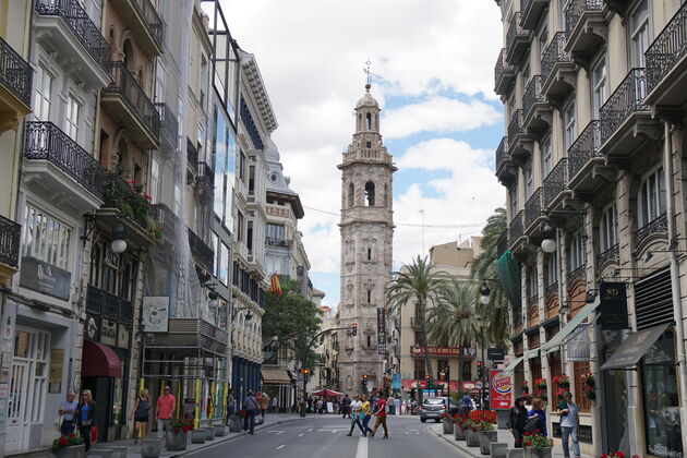 De Santa Catalina toren, beeldbepalend in Valencia