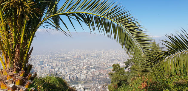Op de top van de Cerro San Cristobal heb je een fenomenaal uitzicht over de stad