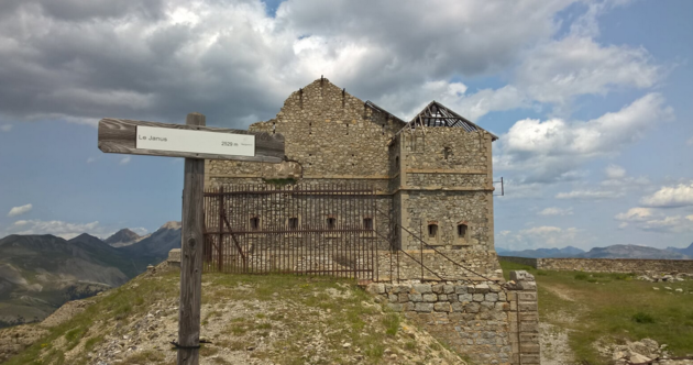 Fort Janus, symbool voor een lang verleden