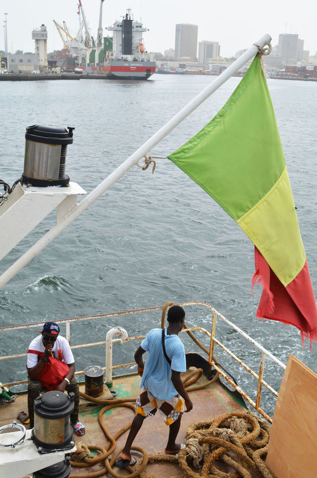 Met de veerboot onderweg naar slaveneiland Gor\u00e9e