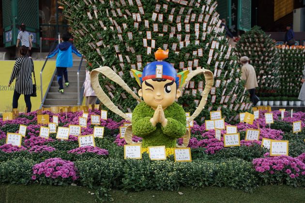 Bloemenkunst bij Jogye-sa, de belangrijkste Boedhistisch tempel, middenin Seoul