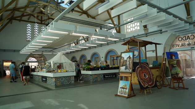 De gerenoveerde markthal van Silves met alleen lokale aanbieders