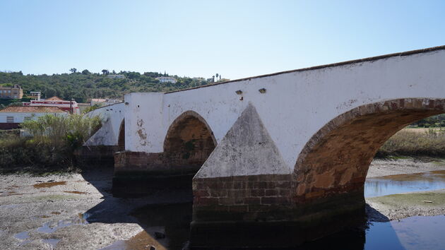 De Pontas Velha of de Ponte Romana de Silves uit de veertiende eeuw.