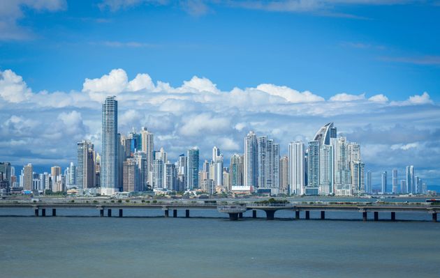 De indrukwekkende skyline van Panama City