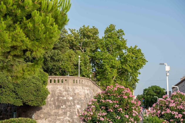 Een deel van de stadsmuren is goed bewaard gebleven