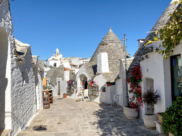 Hoe mooi is dit straatje in Alberobello? Niet voor niets Unesco werelderfgoed!