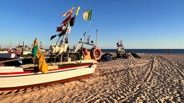 Het strand van Monto Gordo bij Vila Real de Santo Ant\u00f3nio