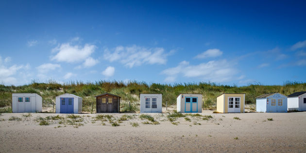 <em>Strandhuisjes \u00a9 lemonflash Fotolia<\/em>