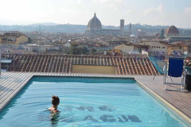 student-hotel-florence-zwembad.jpeg