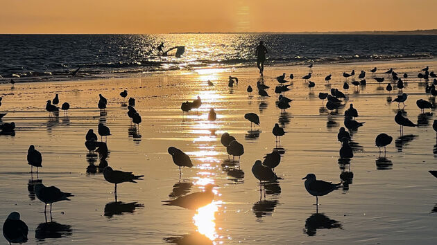Zonsondergang op het strand van Monto Gordo, Algarve wat ben je mooi