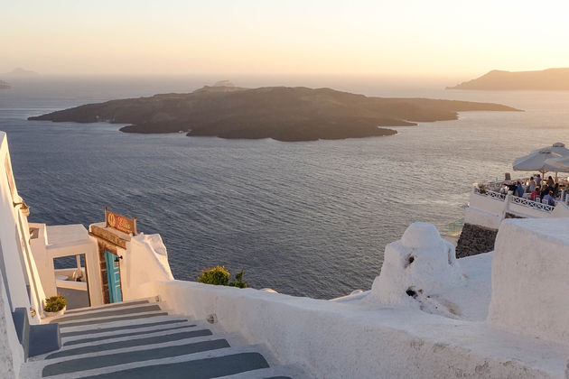 sunset-santorini