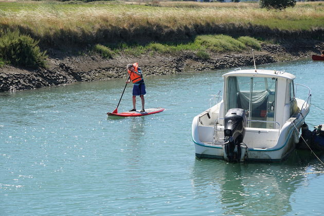 Suppen (Stand Up Paddle boards) op Ile d`Oleron doe je in de rivier
