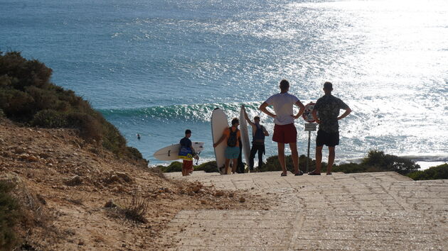 Surfen bij Praia de Beliche