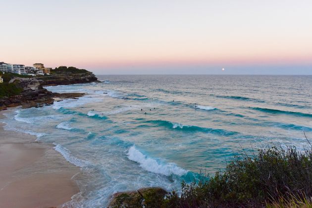 Bronte Beach bij zonsondergang