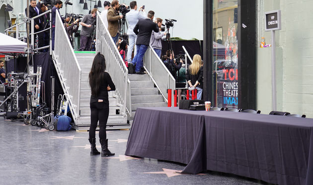 Opnames bij TCL Chinese Theatre op Hollywood Boulevard